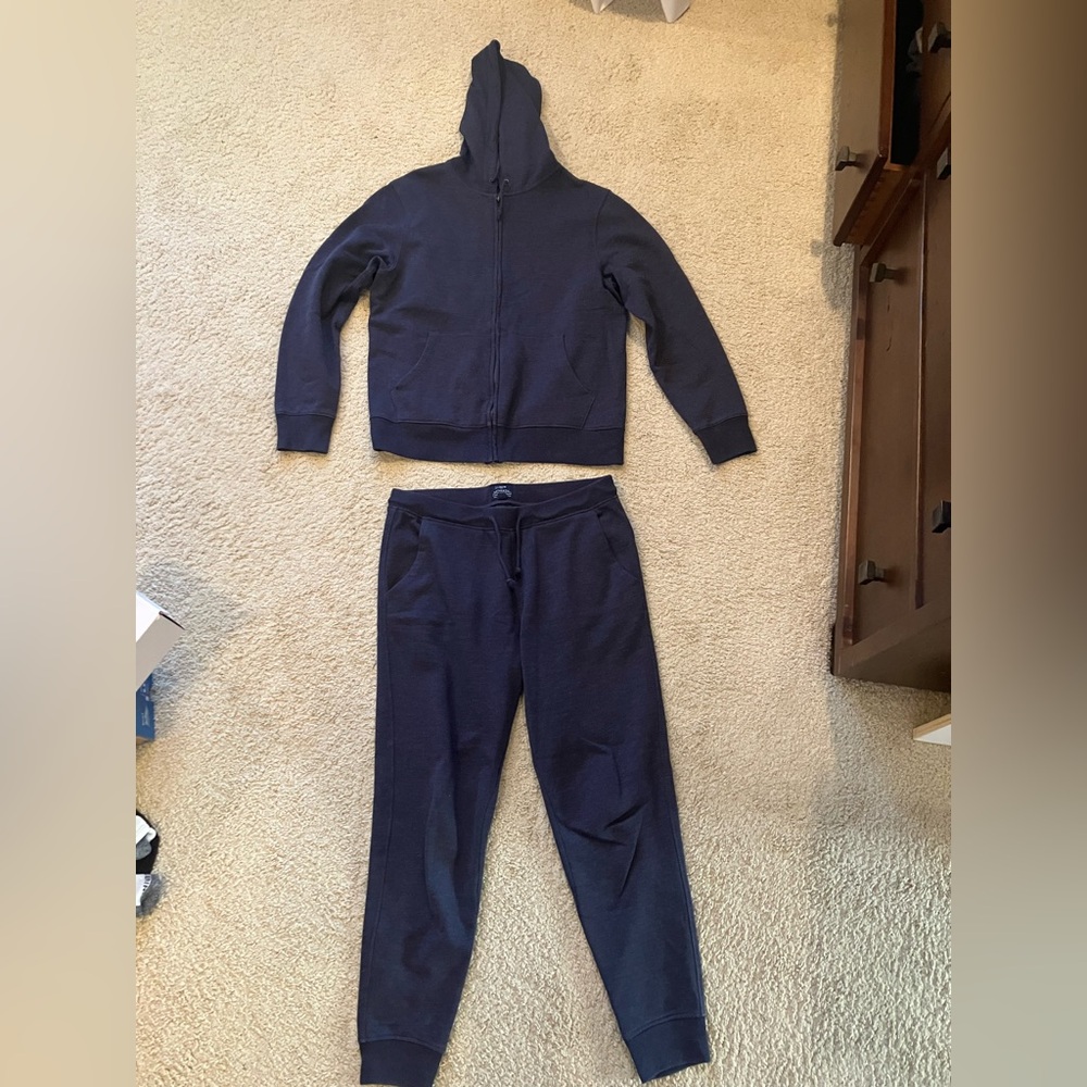 J Crew men’s sweatsuit set, jacket and pants, heather navy